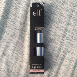 e.l.f  gotta glow lip tint in perfect pink